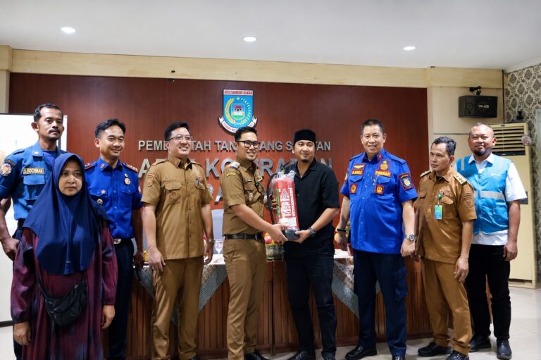 PLN UID Jakarta Raya Gandeng Pemkot Tangerang Selatan Perkuat Literasi Keselamatan Kelistrikan untuk Cegah Kebakaran Permukiman